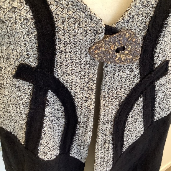 Zele Black and Tan Cardigan Sweater Size Small Button Flax & Cotton - Picture 2 of 11